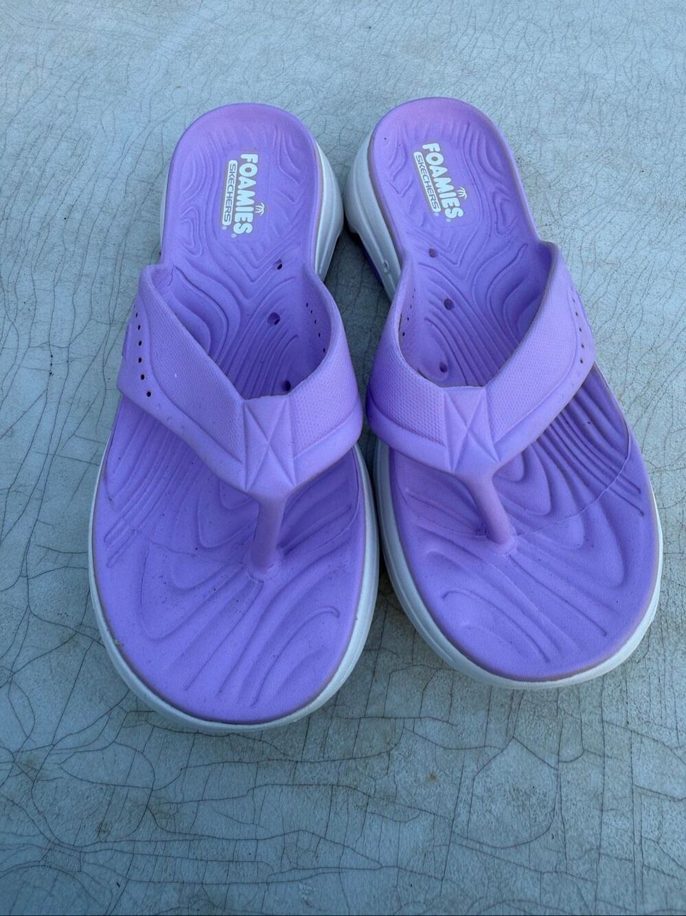 Skechers Women's Go Walk 5 Fall For It Sandal Lilac